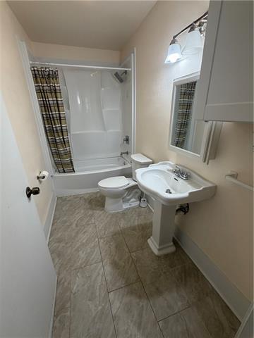 Photo - 5801 Morton St