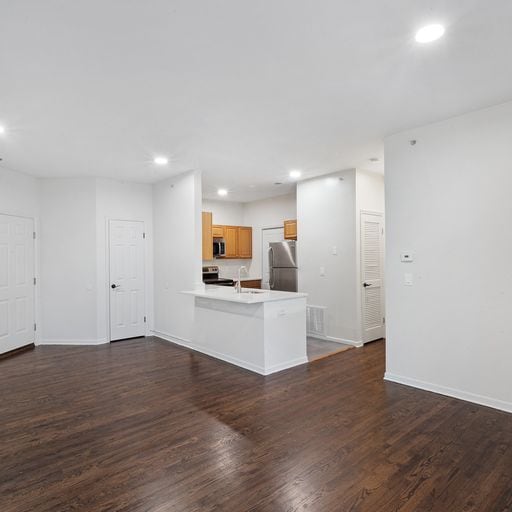 LAFAYETTE COURT L.L.C.