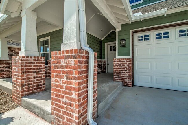 Photo - 6601 NW 150th Terrace