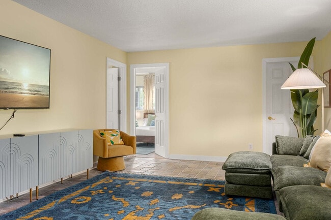 Photo - 1842 Del Robles Dr Unidad SI ID1502698P