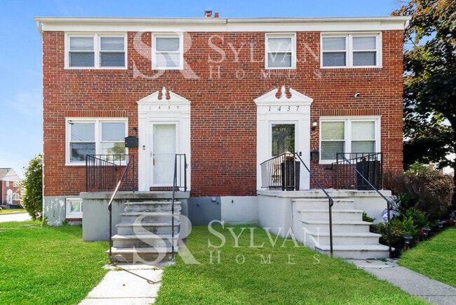 Building Photo - The Lifestyle You Deserve. Rental