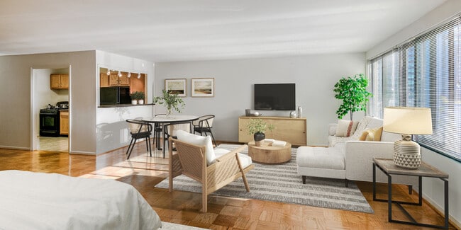 Photo - Triangle Towers