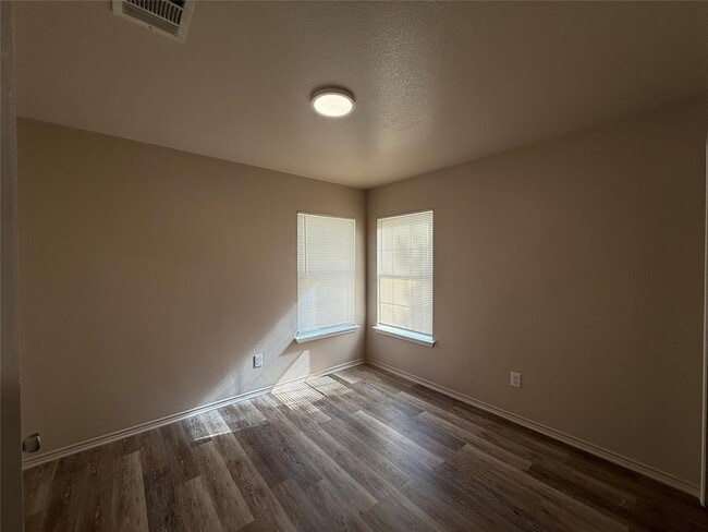 Photo - 13012 Lofton Cliff Dr