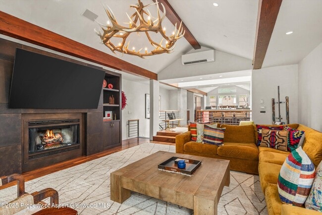 Photo - 706 E Hyman Ave Unit 706