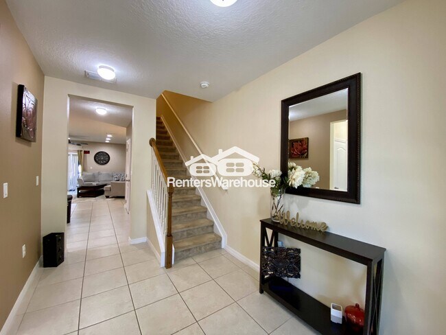 Photo - 269 Primrose Dr