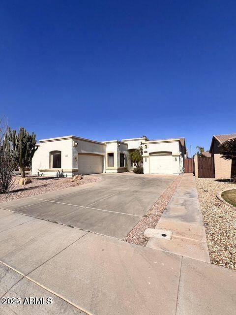 Photo - 1683 S Heritage Dr House