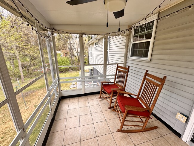 Photo - 53 Paw Paw Dr