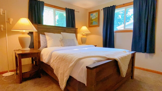 Bedroom 1 - 3290 Marthas Ln Rental