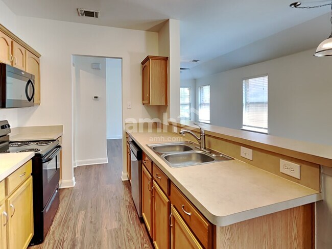 Photo - 4011 Freedom St