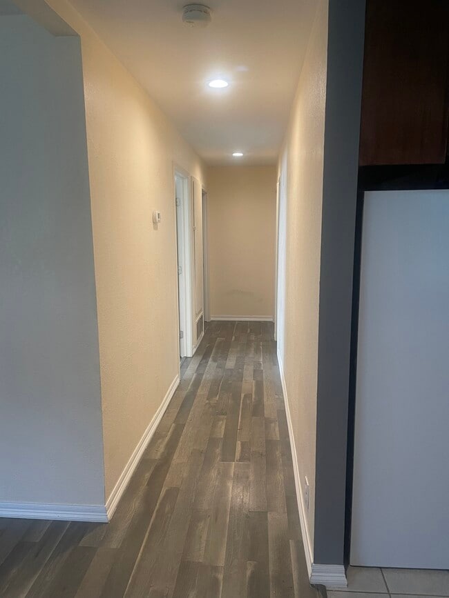 Photo - 1605 N 5th St