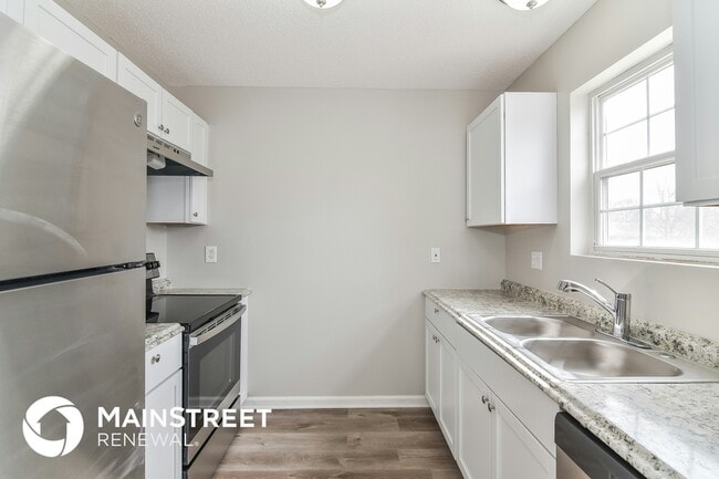 Photo - 1208 Deena St