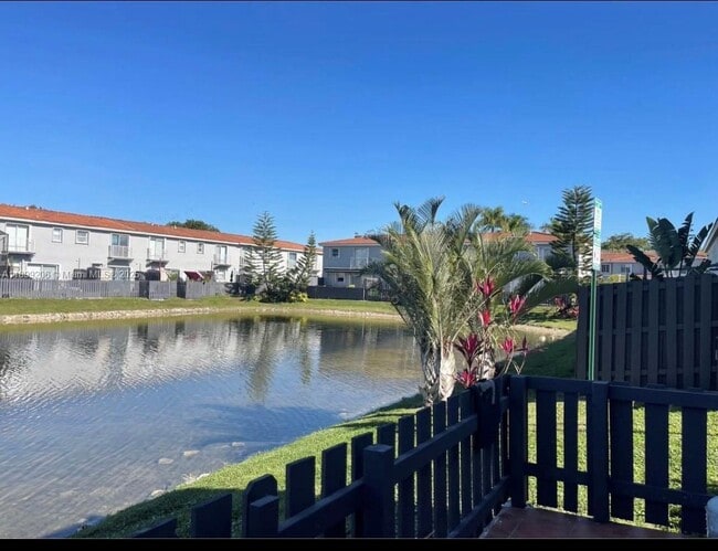 Photo - 5220 NW 109th Ave