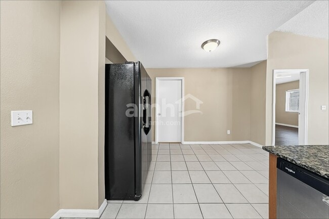Photo - 12024 Cedarfield Dr