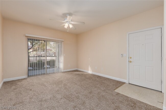 Photo - 8000 W Badura Ave Unidad 1102