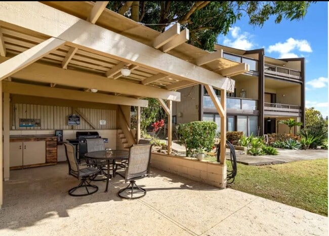 Photo - One Bedroom / One Bath Condo on Golf Course with Ocean Views!