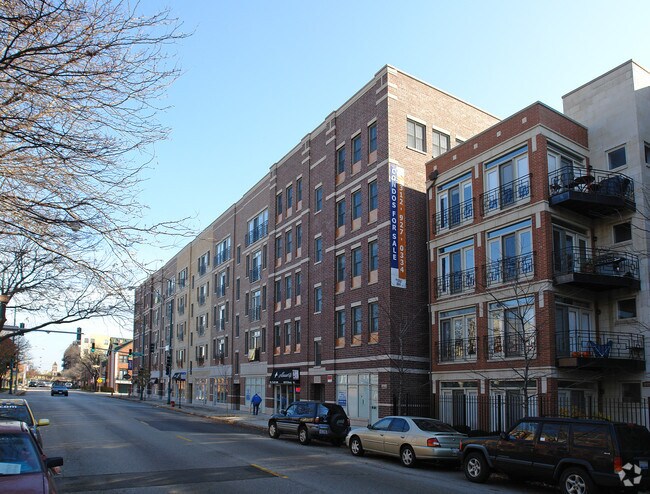 Photo - 1855-1923 W Diversey Pky