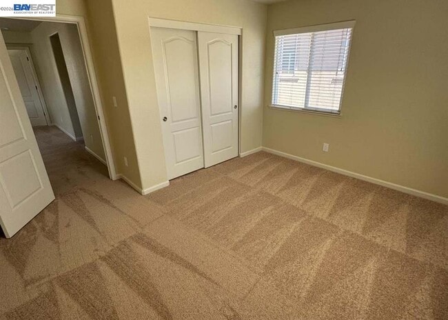 Photo - 17359 Stone Celler Way
