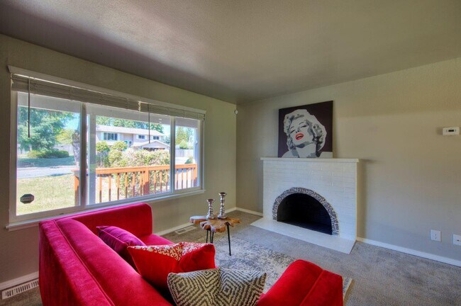 Living Room - 13019 SE 164th St