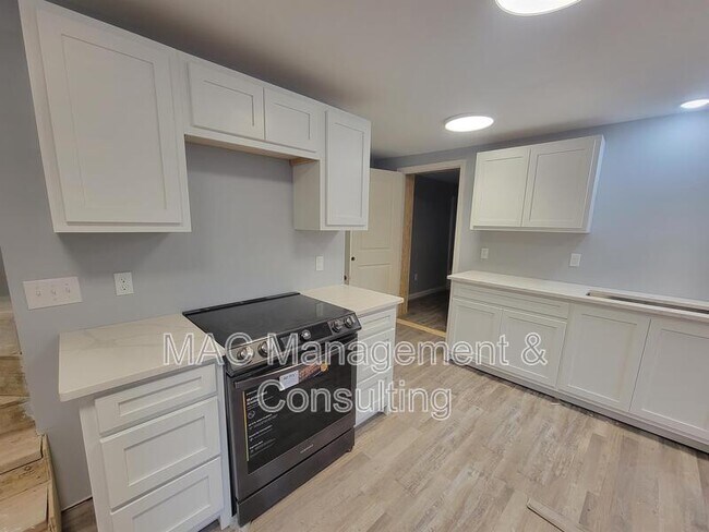 Photo - 116 Anderson St