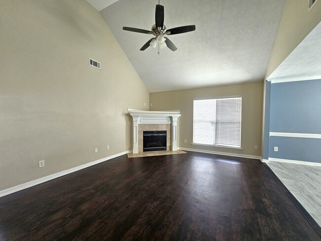 770 Michelle Ct