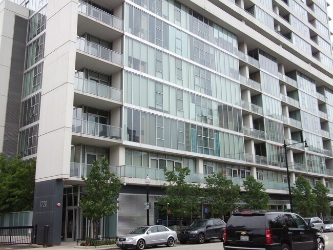 Building Photo - 1720 S Michigan Ave Unit 2104 Rental