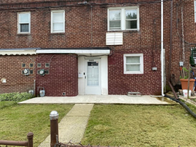Photo - 2605 Swarts St