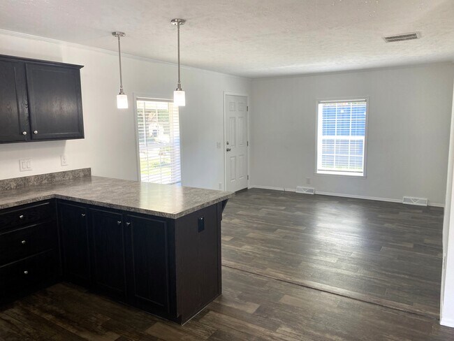 Photo - 308 Elm Ave Unidad B