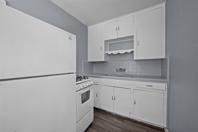 Building Photo - 1919 McDuffie St Unit 2 Rental