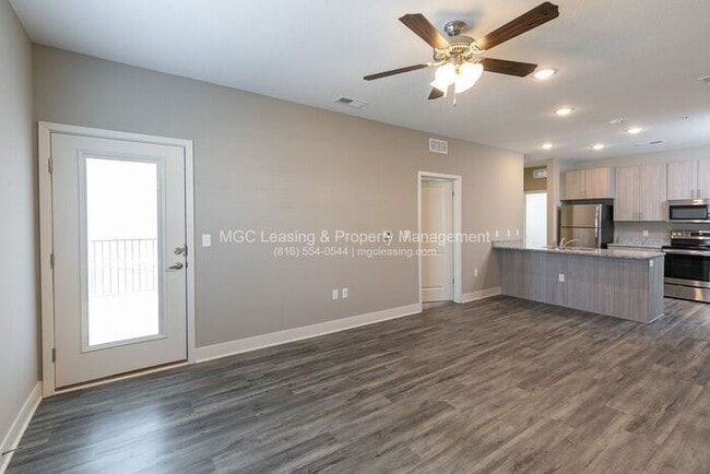 Photo - LUXURY LIVING AT BRIGHTON CROSSING, 1ST Floor - North of the River