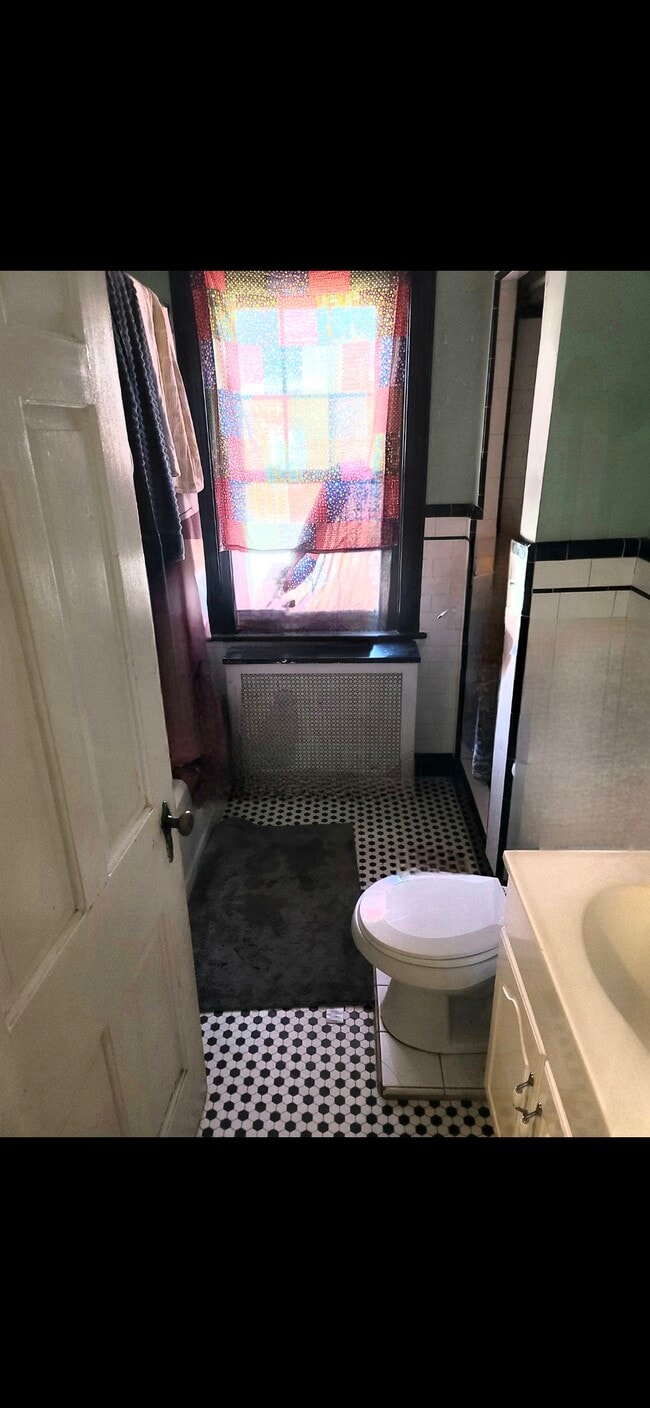 Photo - 2409 N Broom St