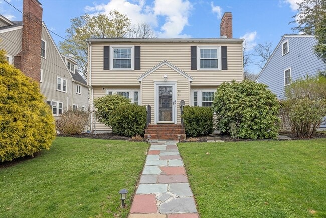 Building Photo - 16 Sumner St Unit 16