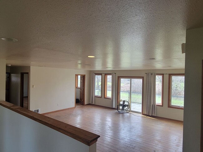 Photo - Coming Soon - Beautiful country living, large home with mother-in-law suite!