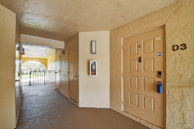 Photo - 812 Sky Pine Way Unit D3