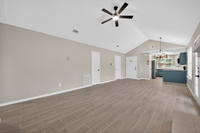 Photo - 4911 Maurita Dr