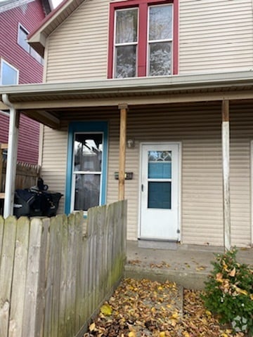Building Photo - 214 S 5th St Unit 0 Rental