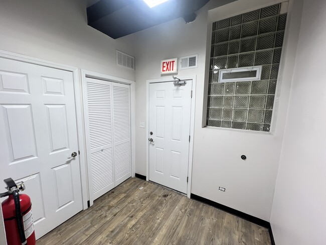 Photo - 8617 S Ashland Ave