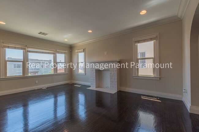 Photo - 1925 S Harcourt Ave Unit 1925 1/2 S Harcourt Ave
