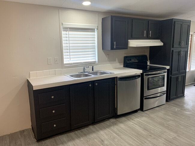 Photo - 3424 Alicia Ln