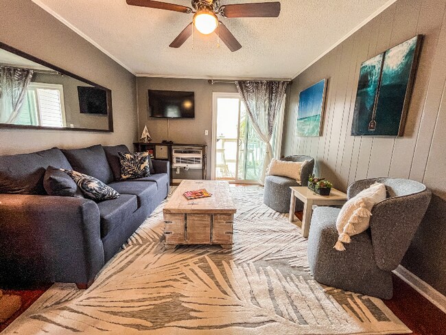 Photo - 1919 Spring St Unit A14