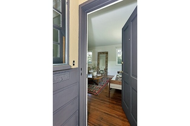 Foto del diseño de interior - 155 S Westmoreland Ave