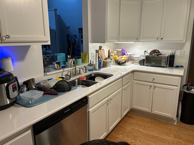 Photo - 33955 Middleton Cir Unit #5