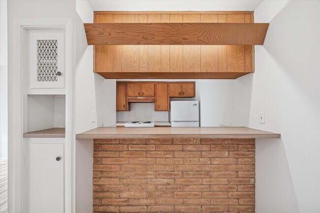 Photo - 3703 Roseland St Unidad 10