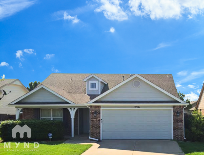 Photo - 10921 N 149th E Ave House