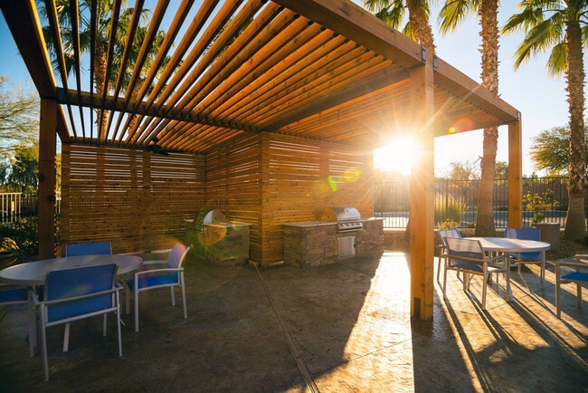 Norterra Canyon Apartments