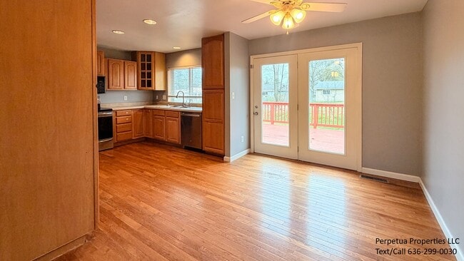 Photo - 544 Goldwood Dr