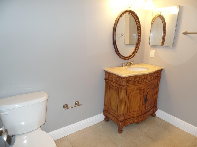 Photo - 5740 Rock Island Rd