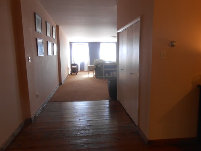 4 S Front St Unidad 4