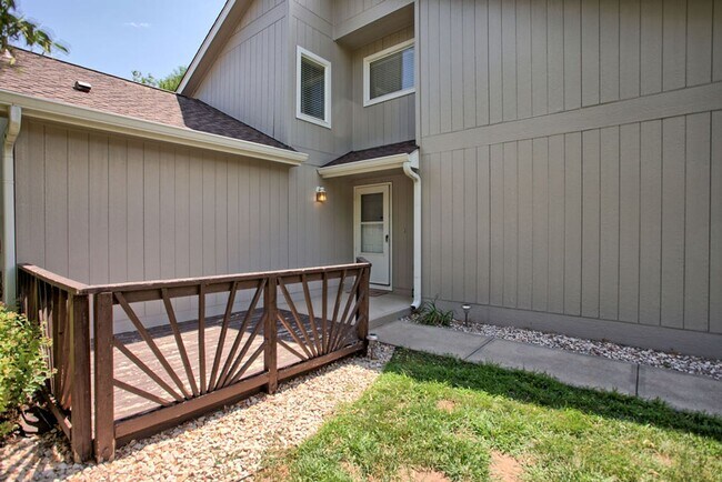 Photo - 803 2nd Unit 803 2nd St