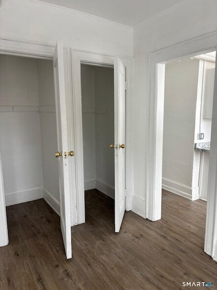 Building Photo - 86 Pequonnock St Unit 32