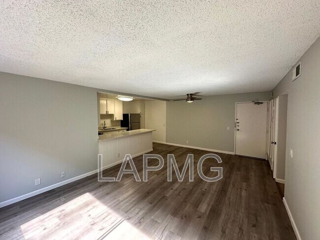 Photo - 829 N Bunker Hill Unit 2